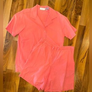 Vintage 2 piece coral set pull on short & button up collar shirt  lightweight SM